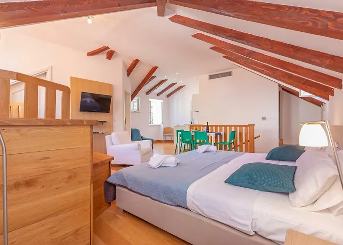 Apartments Feri